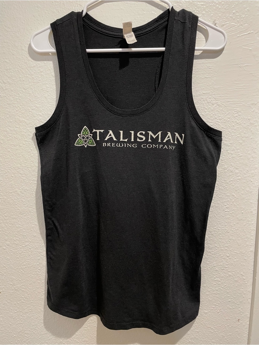 ✨🍻 Talisman Brewing Company Graphic Craft Beer Tank Top Large 🍀🖤